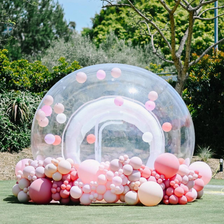 Balloon Garland for Bubble House